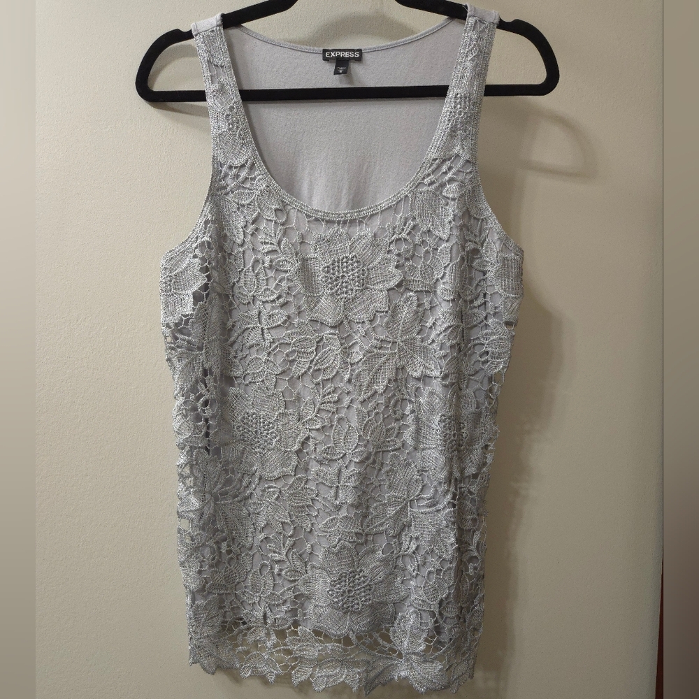 Metallic Floral Cutout Tank Top – Express (Size M)